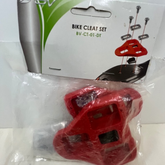 Look Delta/Peloton Bicycle Cleats - Picture 1 of 2